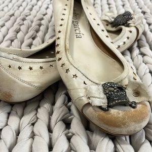 PEDRO GARCIA Bone Avalon Flats With Skull and Crossbones